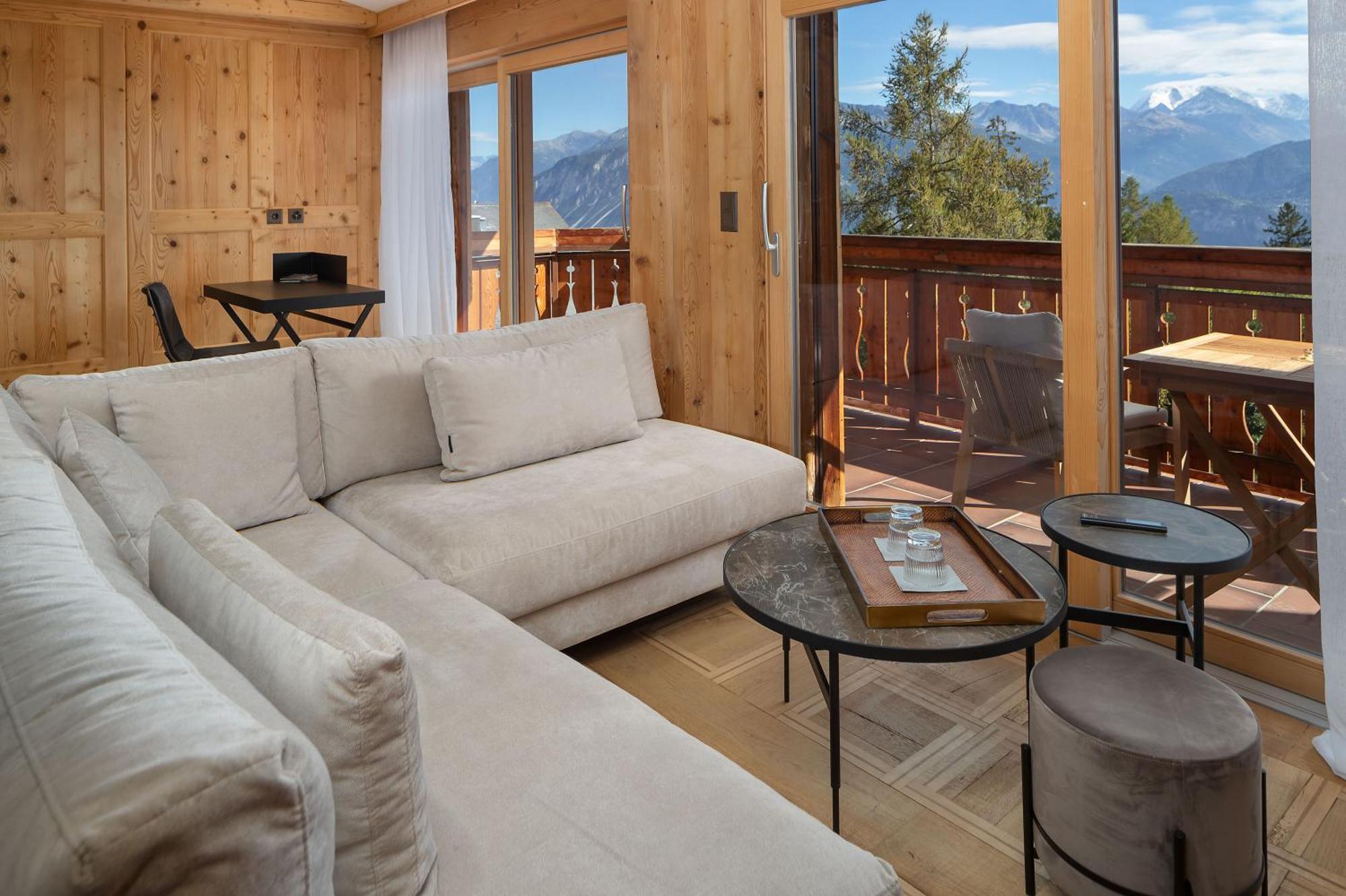 Aida Hotel & Spa - "Adults Only" Relais & Chateaux Crans-Montana Exterior photo
