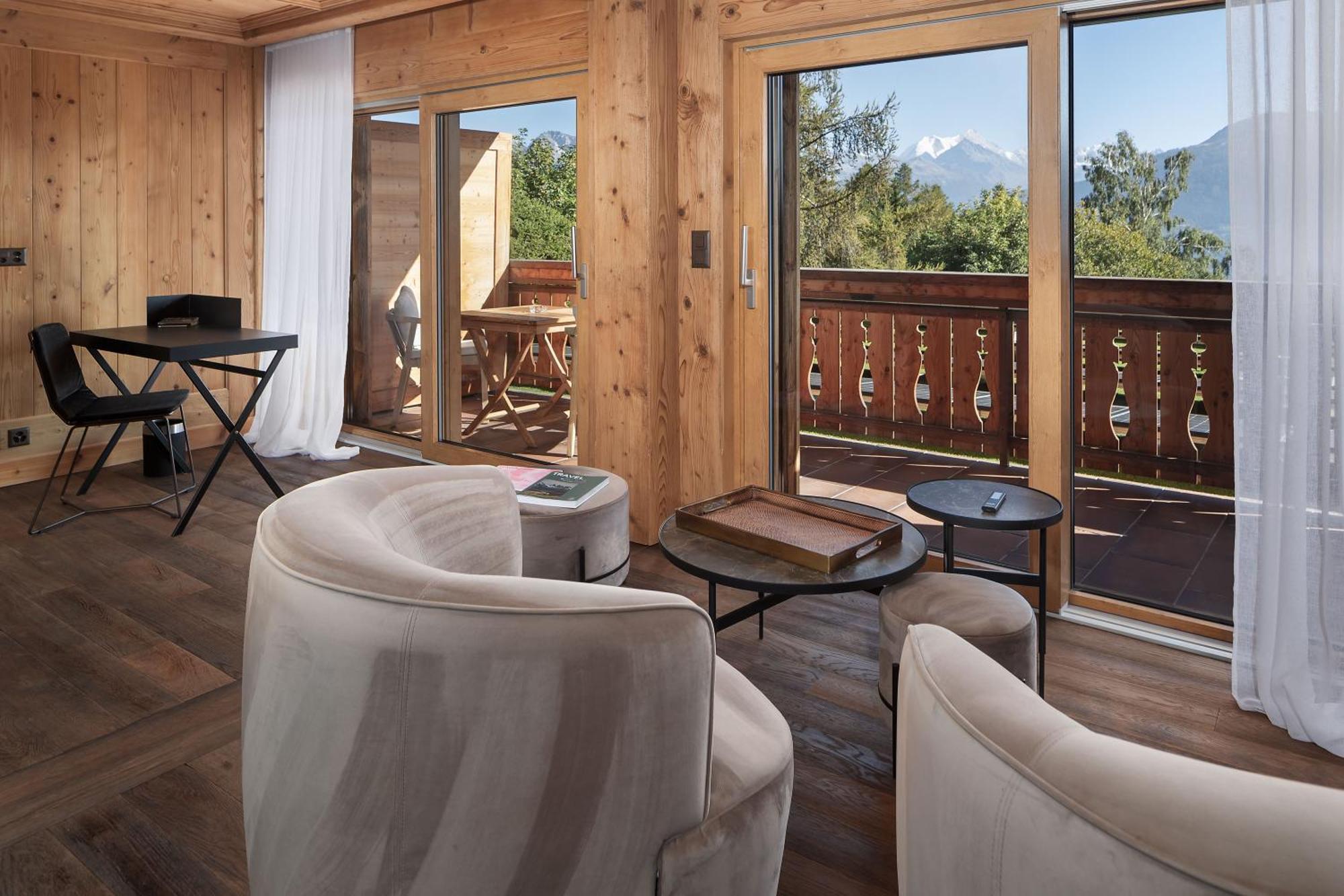 Aida Hotel & Spa - "Adults Only" Relais & Chateaux Crans-Montana Exterior photo