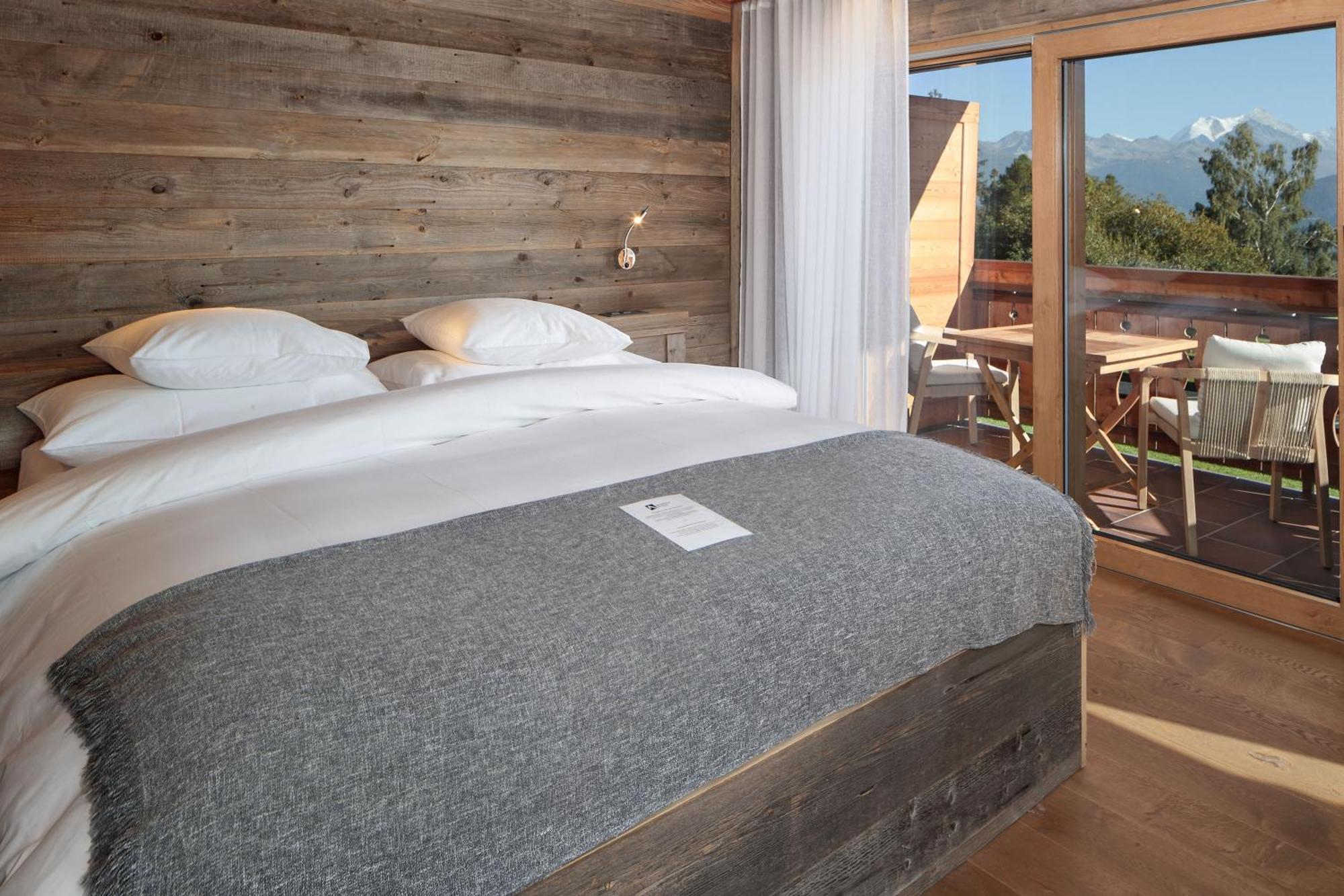 Aida Hotel & Spa - "Adults Only" Relais & Chateaux Crans-Montana Exterior photo