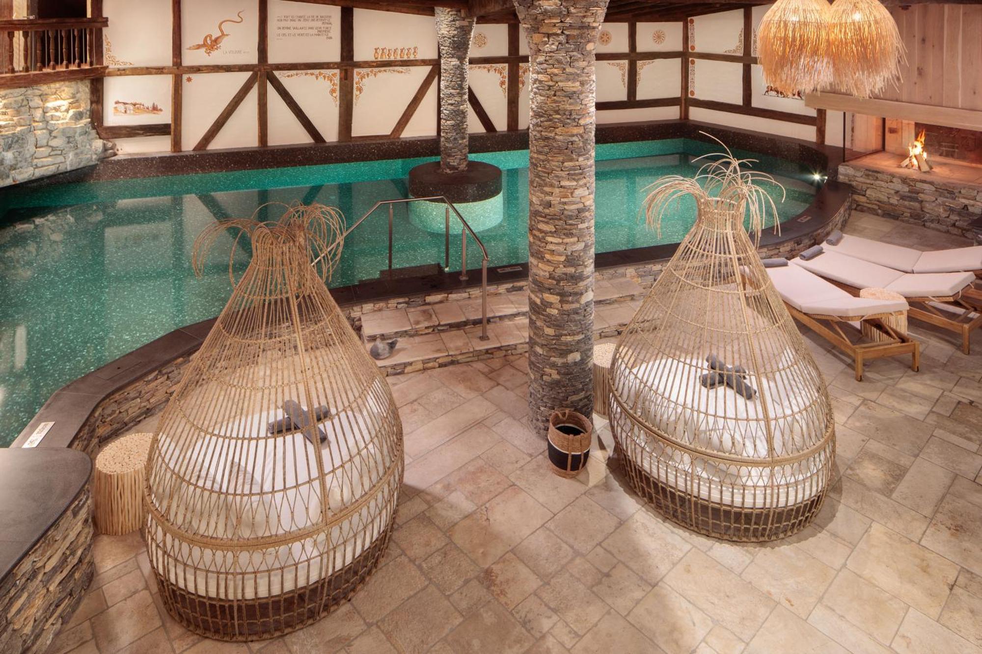 Aida Hotel & Spa - "Adults Only" Relais & Chateaux Crans-Montana Exterior photo